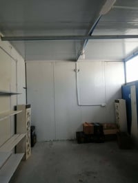 عندي هاي الغرفه مال سندويش للبيع جام خانه وياه كامله تقريبن الجداري ١٢...