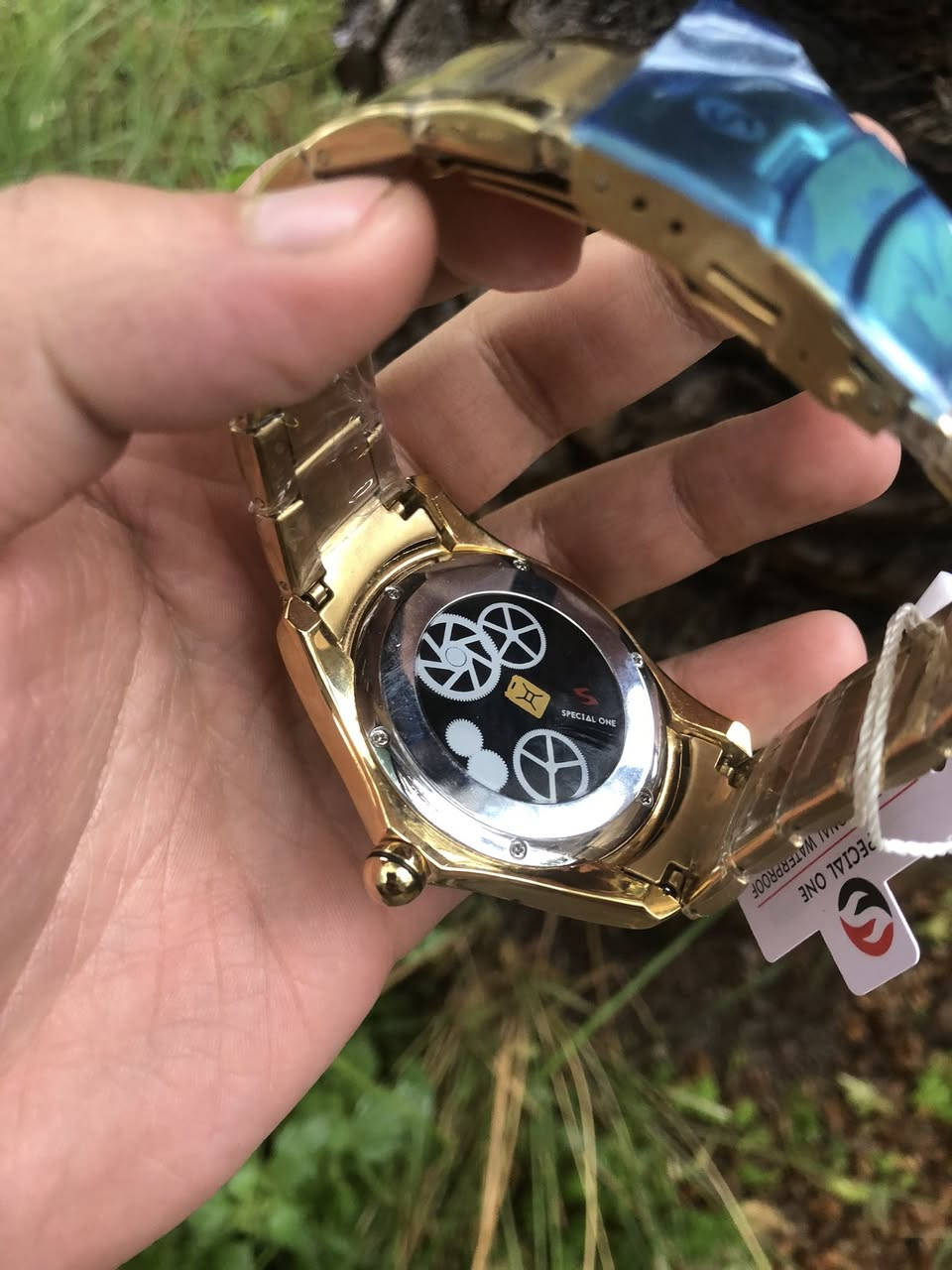 وزن ثقيل ثقيل
جامه محدبه باله امزون غير ملبوس مختم  شغاله 

عندي وجبات Dhl اجني ما مرات عليه تعال واخذ الي تعجبك وانشالله الله يرزق الجميع 

هاي الساعه الي يريده سعره عله اول تم 30وبركه


**إذا كنت صاحب هذا الإعلان وتريد حذفه لأي سبب، رجاءا أرسل رسالة إلى الدعم الفني**