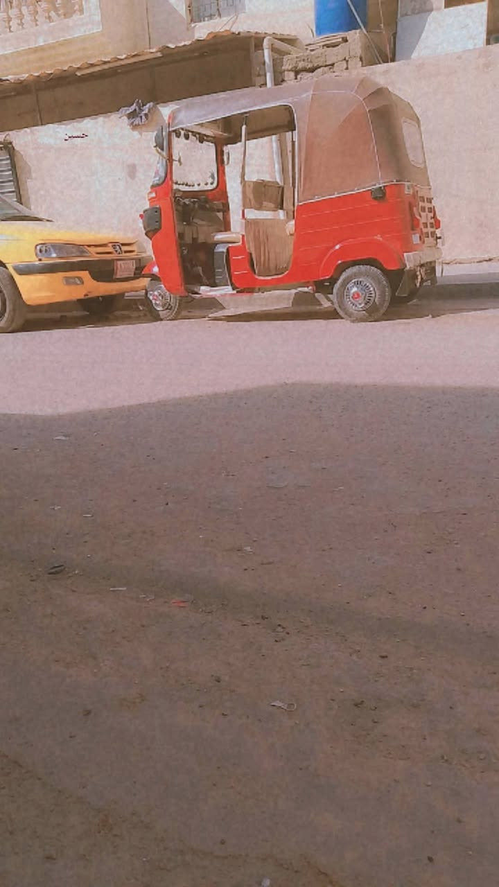 سلام عليكم تكتك للبيع مديل 2018 مابيها معجون ولا صبخ بس الدوس معمره فقد رقم وسنويه بسمي بيها تبخير ***********
