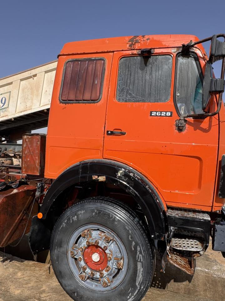 سلام عليكم راس البي للبيع سعر 85 ورقه موديل 86 اصل مكينه 28  ـ8 سرندر لا تنقيص ولا تبخير كير برميل 130 جديد رقم دهوك ـ ما اندل راعيها سنويه صاقطه 2017سياره جاهزه للشغل شاصي مكفول اكسن جي اف تايرات نص عمر 24 صاج مكان سياره نجف سياره بيها وكاله عامه مطلقه بس مااندل ابو الوكاله رقم ***********
