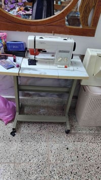 مكينة خياطة • للبيع • بغداد العامريه
