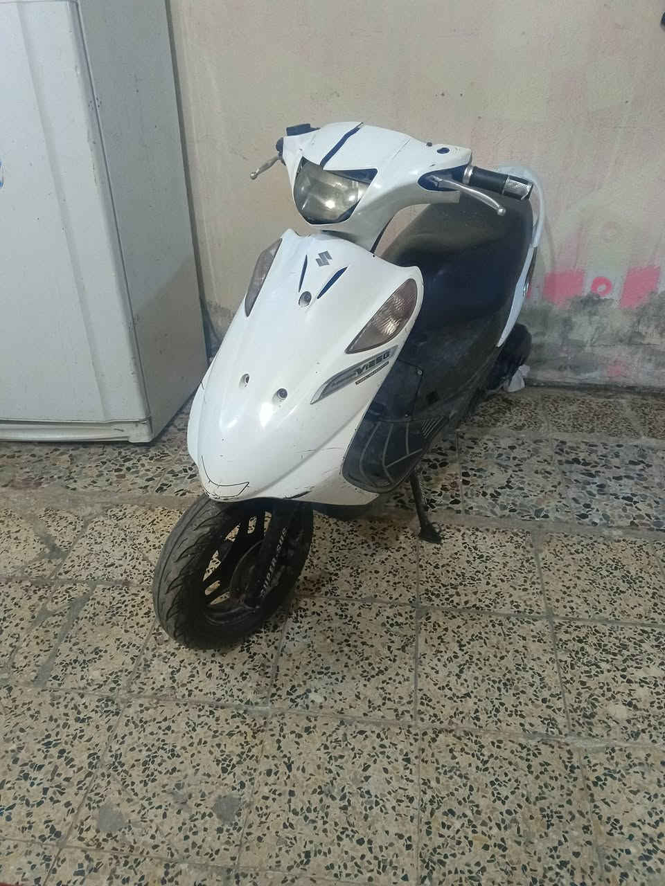للبيع ادرس عاطلة ابيع كوم حديد السعر 120 الف مكاني بغداد الشعلة ألاتصال على الرقم ***********
