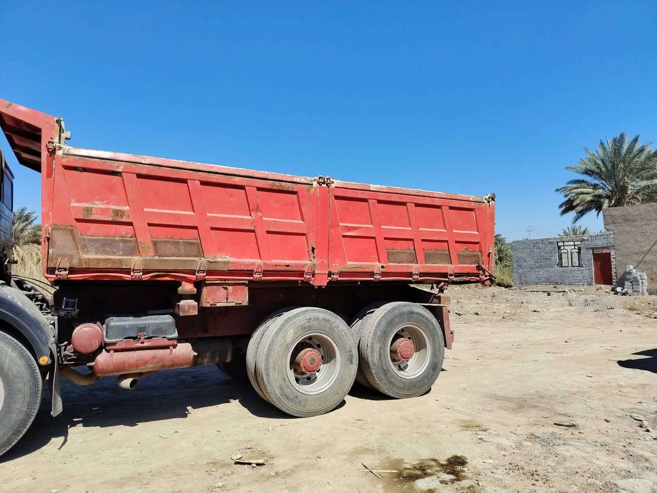 بدي البيع حجري ***********  ***********
