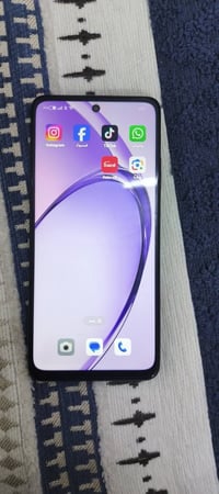 اوبو A3x • ذاكرة ١٢٨ • نضيف