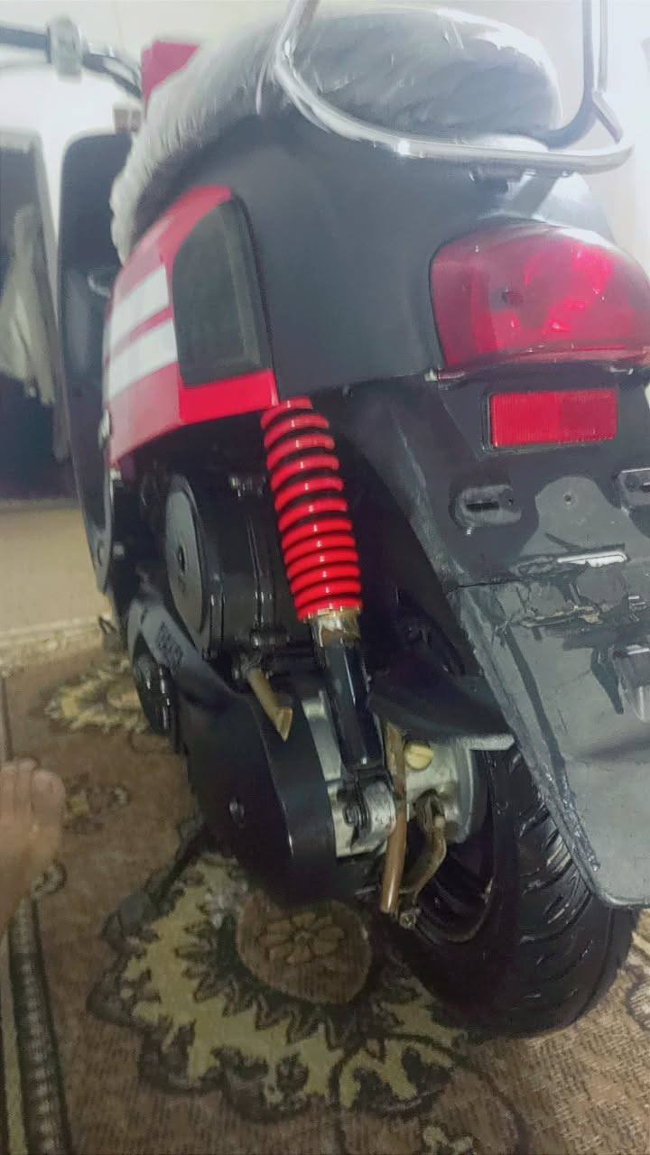 سلام عليكم دراجه ماكس بوليس للبيع دراجه خير من لله مال جناي نضافه شوفت عينك ختم واحد وي المكينه دخم تاير سلف هندر مامفتوح بيه برغي سعر 750بيه مجال بسيط للتواصل *********** المكان ديوانيه قضاء سنيه
