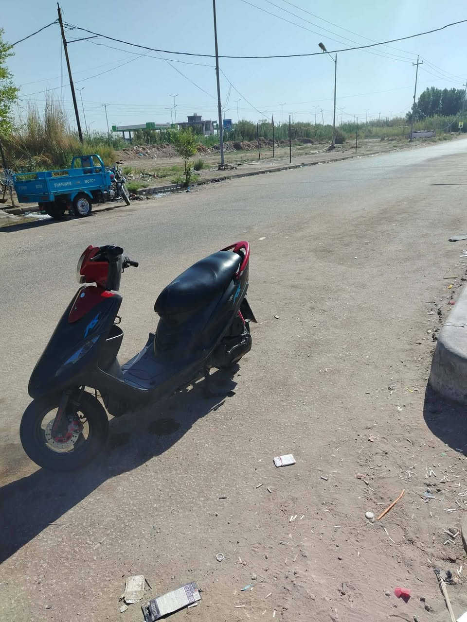 السلام عليكم شباب ماكس عدله بلاديه49 نضيفه الدراجه بلاديه كله دراجه من طول لطول وكله مولحه مكاني بابل  دراجه كله شغاله كهربائيات  اسكندريه ‏‪***********‬‏
