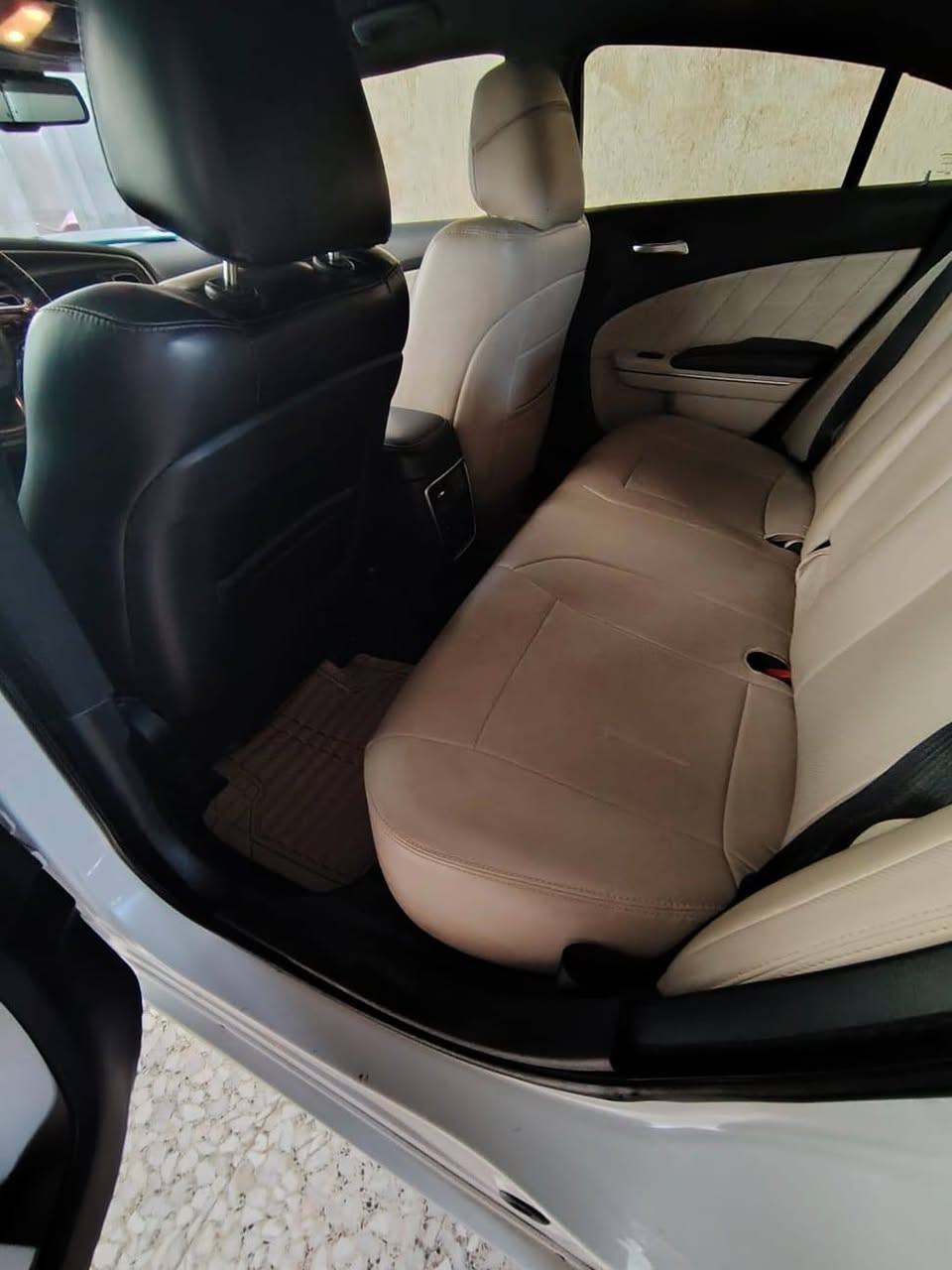 جارجر 2015 رقم بغداد فور ويل ملغي باسمي اصل فول مواصفات ما عدى الفتحة صور الحادث بالمنشور جاملغ وبنيد وخشم الشاصي
السعر 167 وبيها مجال
طخم تاير مكينه كير كله جديد
شفتات ستيرن تبريد كله جديد والكشنات حضن فول كهرباء
***********
مكان السياره العماره
