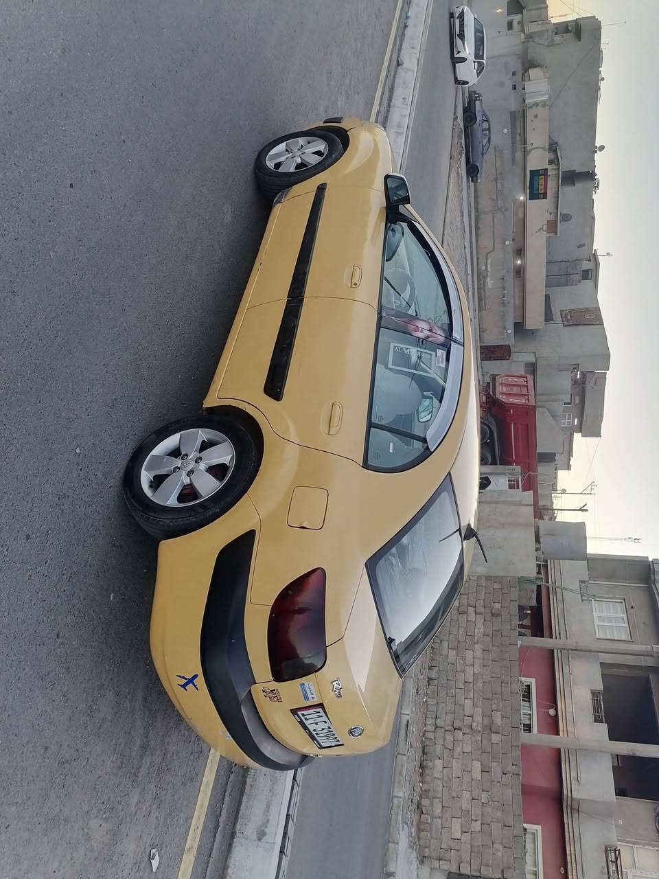 للبيع   كيا ريو موديل 2009 امركي رقم بغداد دولي ضرر جاملغ باب خلفي مبدل بدون دواخل كير محرك شرط كاربون بانزين بيها منظومه غاز
اني صاحب الشرعي مصفره من كلشي غرمات  العنوان موصل حي القدس
***********
***********
السعر 85 بيها مجال
