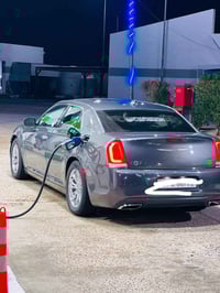 كرايسلر 300 • نص فول • رقم بصرة