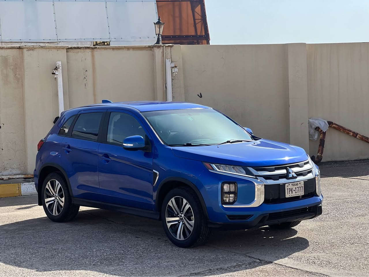 اوتلندر 2024
سعر 108مجال 
سبوخ 3بارجه ربع سقف بي داخلي 
بيش بشت كه بس 
ايرباك سوكان سيستم 
موسفات SE AWDفول 
به رد رادار شريكه 
شوين ئاكري 
***********واتساب أربيل, العراق
