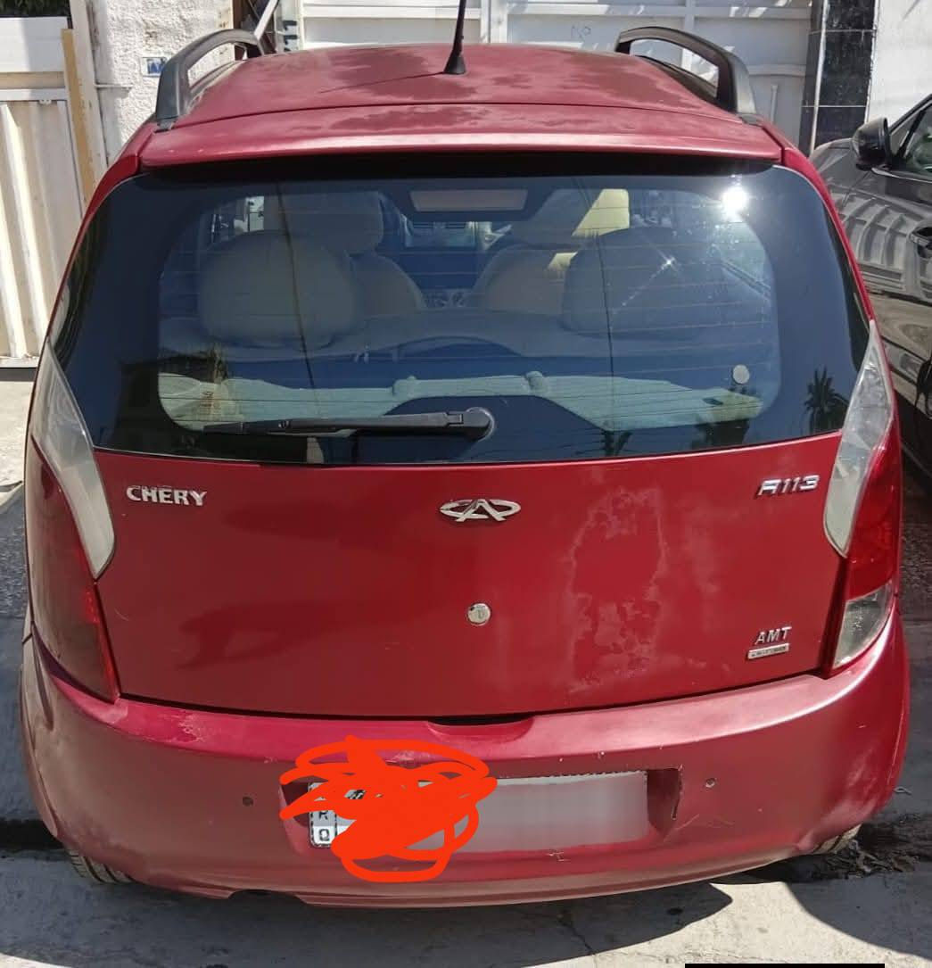 للبيع شيري a1 موديل 2013
كفاله عامه كشر   كير. مكينة 
اربع سلندر 1300 اقتصادية  كير خمس نمر
  تبريد شغال
 هزه جديده رقم ديالى الانكليزي الجديد
السعر 42 وبيها مجال بسيط 
مكان السياره ديالى لاستفسار مراسلة الصفحه او الاتصال ع الرقم ***********
