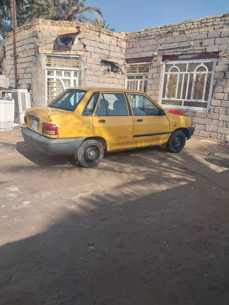 سايبه للبيع موديل 14 سياره بها خيط بخار دخن يعني مستحقه جير جديد كهربائيات جدد حداديه نص عمر مكان السياره بابل ناحيه الشوملي مصفره هيئه وغرامات الثانويه 28 السعر 20 وبيها مجال حق الجيه او ترهم مراوس خصوصي تحويل ثاني يوم***********
