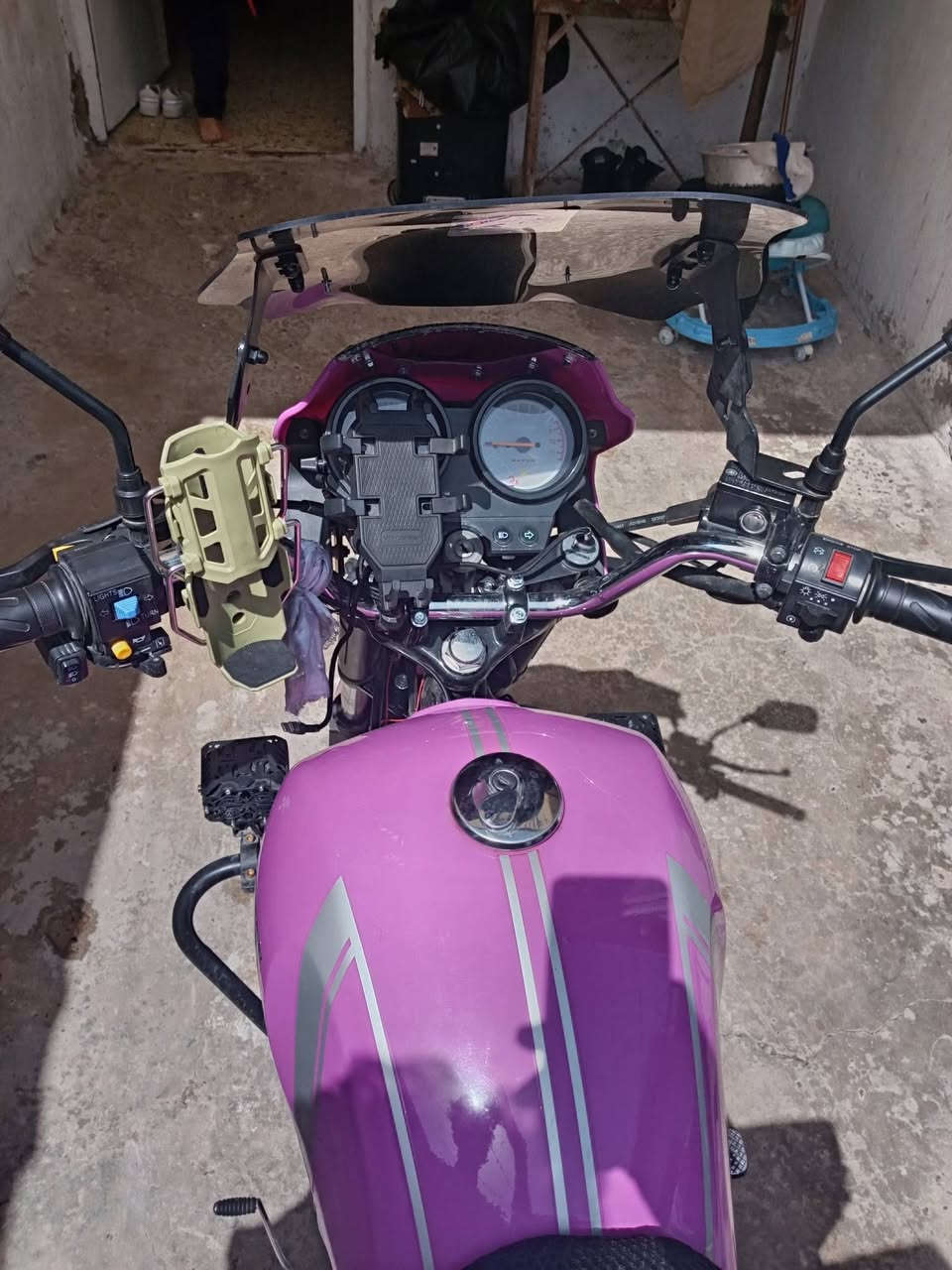 سلام عليكم ورحمة الله وبركاتة شباب دراجة دايون كلاسك مودي 2023 رقم وسنوية بسمي دراجة م صالهة هواي بشارع بعد هي جديدة كاملة من كلشي منضومة يضاة من تجوة مقعد طبي الله شاهد دراجة مال شغل سعر مليونين 900 مجال قليل تواصل واتساب ***********
