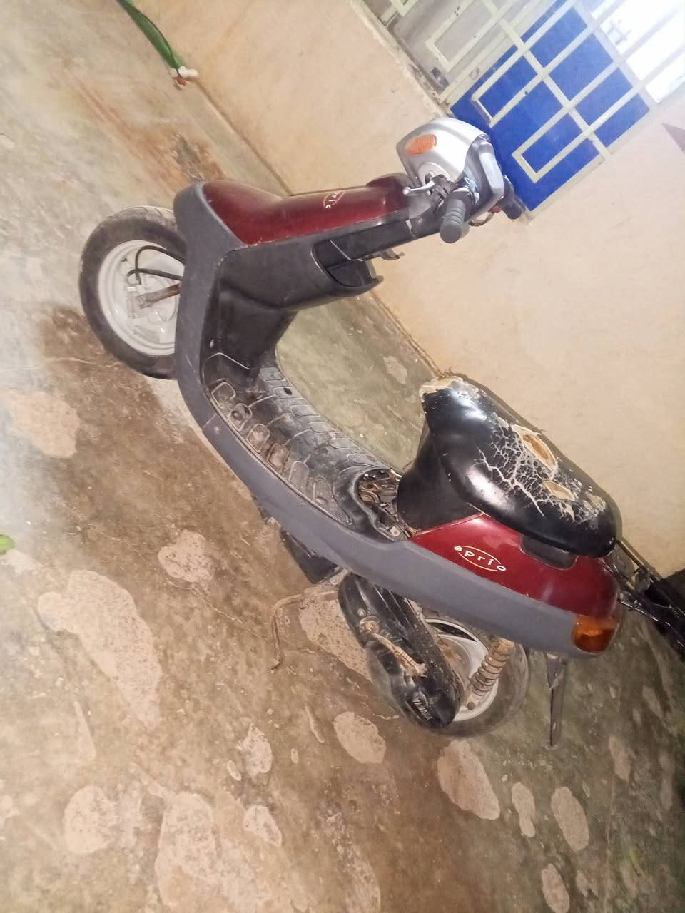 سلام عليكم دراجة 60 بطة شغال سعر 275 وبي مجال لعنوان هيت  رقم الهاتف ***********
