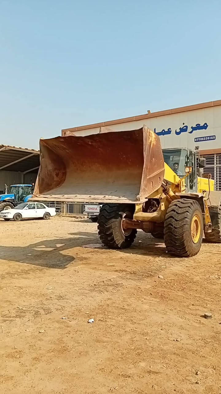 السلام عليكم للبيع شفل 2001 رقم وسنويه(حجم 365 ) العنوان واسط الصويره الاستفسار الاتصال عل رقم الهاتف ***********
