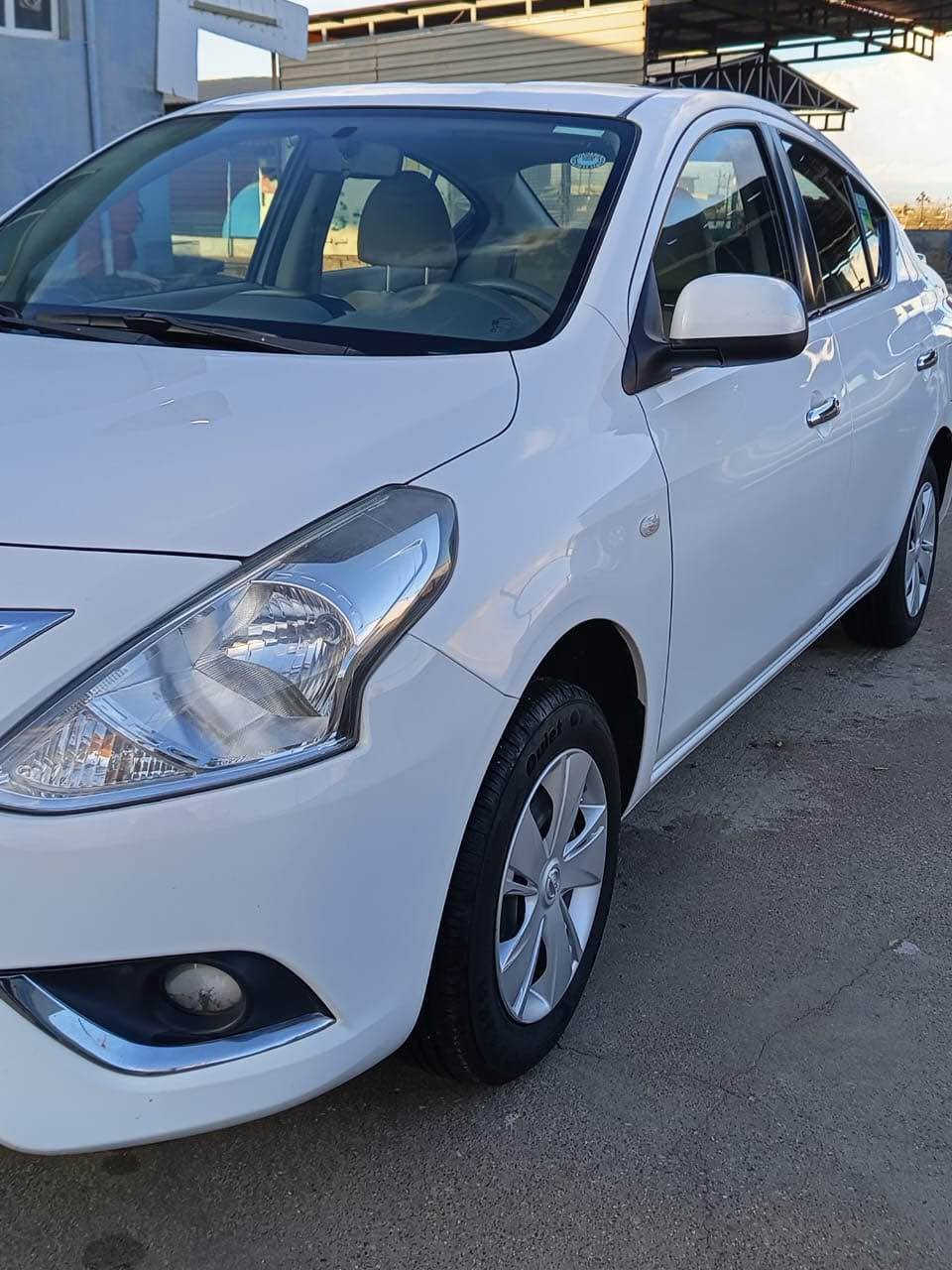 لاكشمي كلين 64 الف كيلو ماشيه 2020
شاشه وكامره امامي وخلفي 
دبل كيج وحساس 
*********** واتس اب موجود 
مكان سياره قضاء بردرش 
سعر 109 مجال كلش بسيط 
سياره بسمي أربيل, العراق
