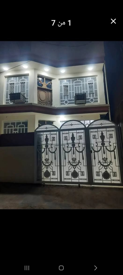 دار مساحه 150م
حي الصحه شارع الكورنيش
خلف مسبح السندباد
ويرهم مراوس بيت 100م في حي الصحه فقط 
سند 25
***********
