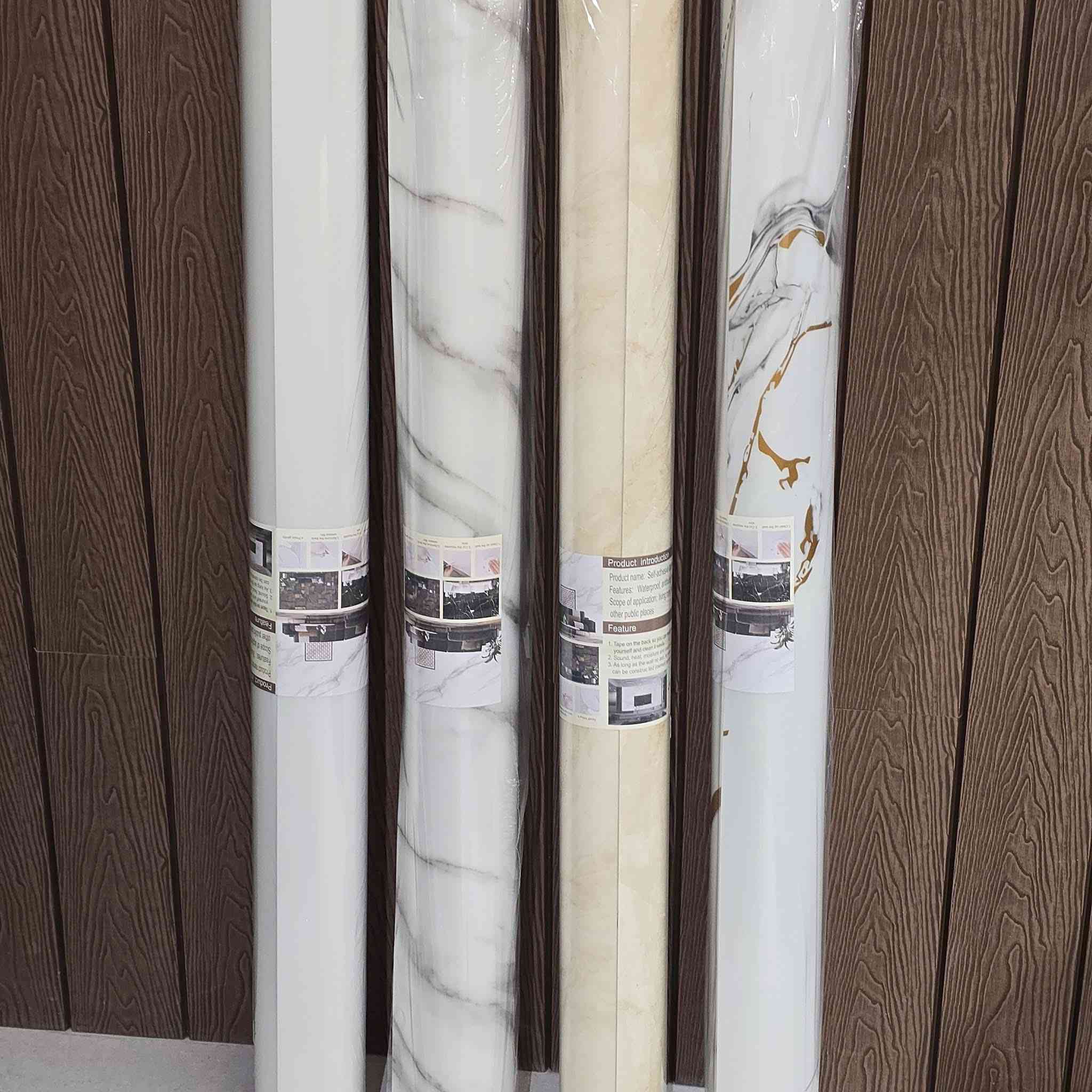 وصول وجبة جديدة من رول بديل الرخام اللاصق الذاتي ✨

🏅 #المميزات:
▫️ مقاوم للرطوبة والخدوش
▫️ لاصق قوي وثابت
▫️ سهل التركيب والاستخدام 
▫️ يمنح المكان لمسة فخامة وأناقة

📏 #القياسات: 3م × 120سم
السعر 11 الف فقط. اسعار جملة 
العنوان حي القاهرة سوق علي نعمة مقابل كل شي وكلاشي 
يوجد توصيل مجاني داخل القاهرة *********** التاج للديكور
