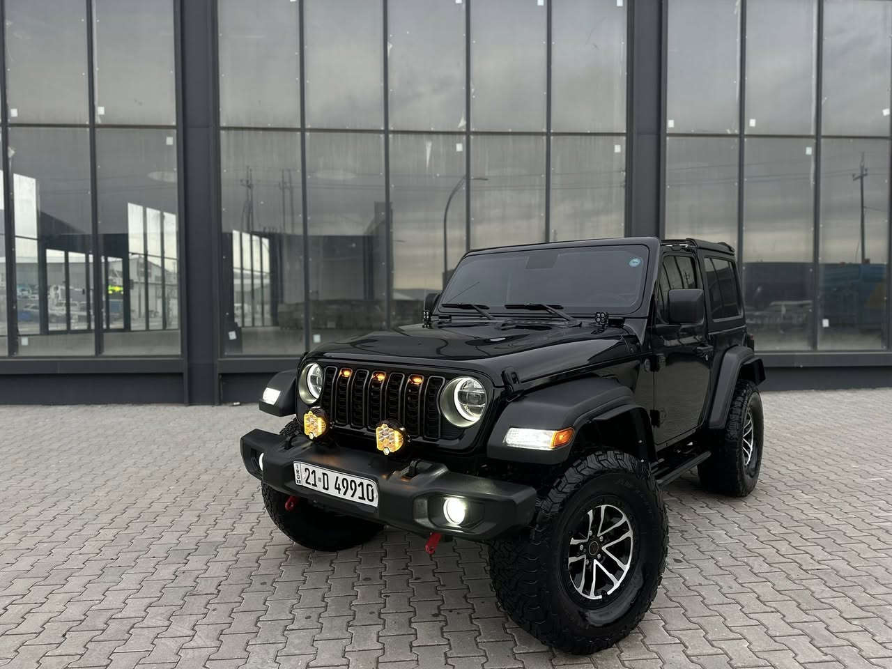 سلام عليكم
جيب رانگلر 2023🇺🇸🇺🇸

السيارة بدون صبغ بدون تبديل بدون ايرباك 

مكان السيارة سليمانية 

محرك ٦ سلندر

مواصفات ويلز 
شاشة جبيرة 
كاميرا 
تشغيل عن بعد 
بصمة 
گيج الكتروني 
تبريد قطعتين 
نظام AUX ١٢٣٤
لايتات ليد 
بگلايت ليد 
امراية هيتر 
جنح خلفي ليد 
اطفاء ذاتي
سقف متحرك 
جام كارباء
فور ويل   
دوسه TYGERحديد 
 ماشية ٣٦ ميل

السيارة مرفوعة بغراض شركة 
تخم تاير حجم ٣٥ جديدوكالة 
تخم ويالة 392رانگلر بلاد شركة  

السيارة كلش جديدة و حلوة بلواقع هم 
كير و مكينة كله مكفول بدون اي عطل 

سعرة ٢٦٥$ بي مجال

رقمي ***********
