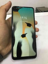 ١٢٨ • بطارية ٥٢٠٠ • مفتوح