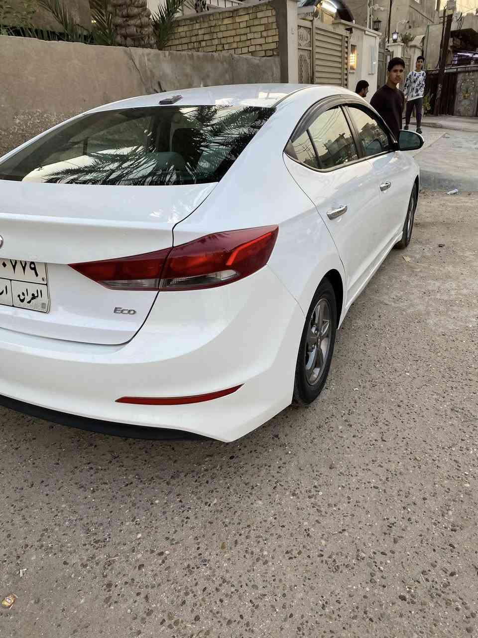 سلام عليكم النترا موديل 2017 أمريكي حادثها دعاميه خلفيه فقط وهنا صار بيها صبغات بدون معجون السونار كدامكم رقم اربيل بأسم شركه السياره بصمه محرك 1800 السعر 115 وبيها مجال قليل عنوان بغداد المشتل ***********
