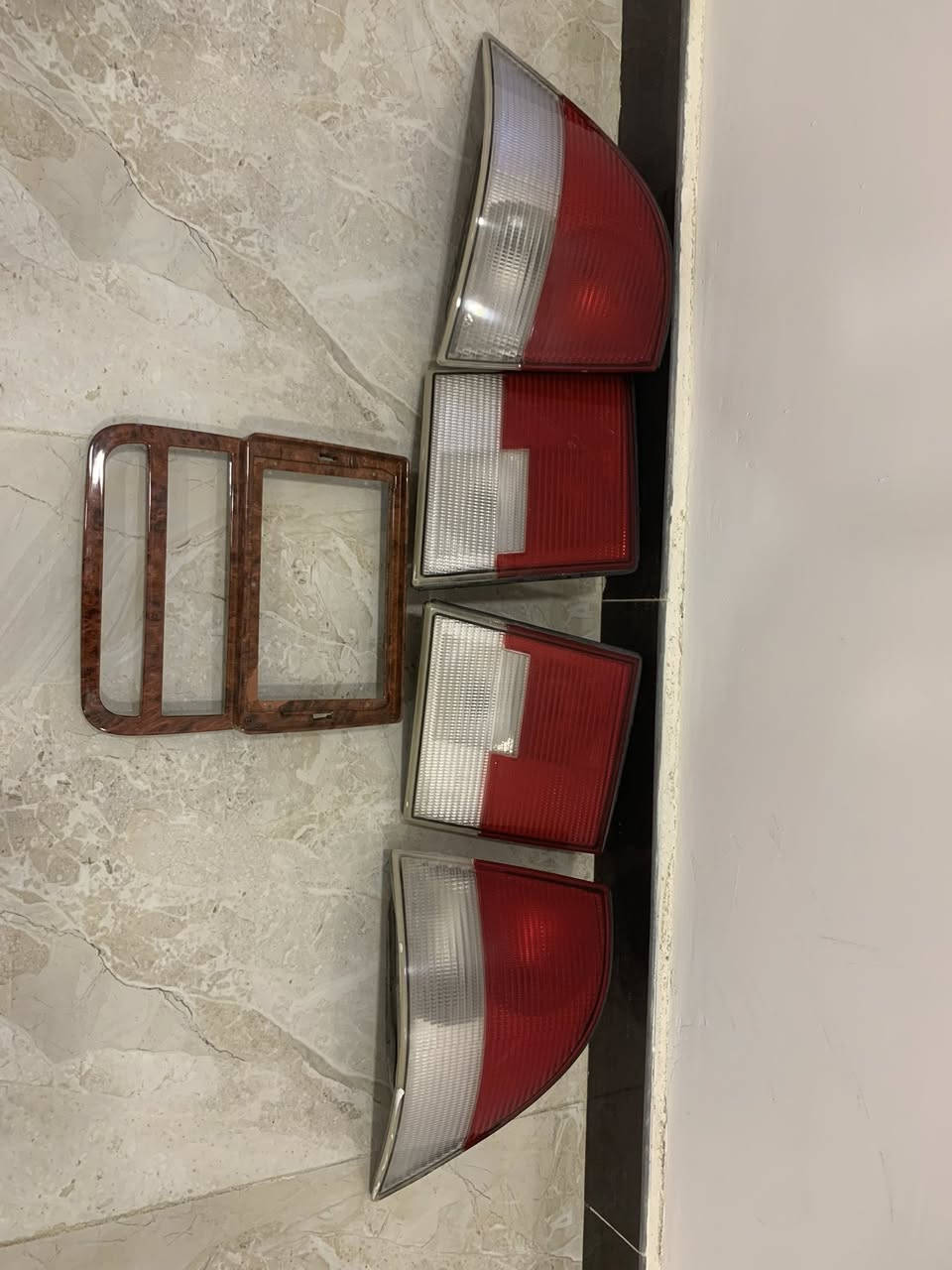 مكلف ب نشر تصل ع صاحبهن كبات سمند وضع شركه شرط اذا مو اصلي تاخذه بلاش
بك لايت وتحويره شاشه بك لايت ايراني اصل جديد وضع شركه 
قيم واخذ 
***********
مكاني واسط كوت
