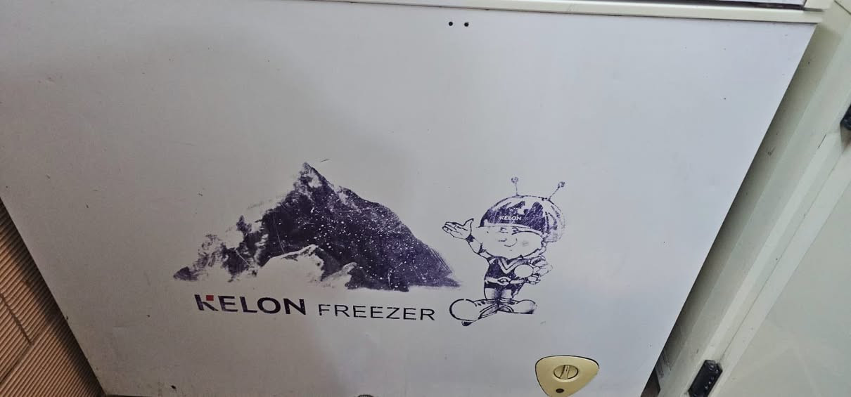 ثلاجه 16 قدم شغاله. ومجمده 8 قدم شغاله العنوان الغزاليه الهياكل


**إذا كنت صاحب هذا الإعلان وتريد حذفه لأي سبب، رجاءا أرسل رسالة إلى الدعم الفني**