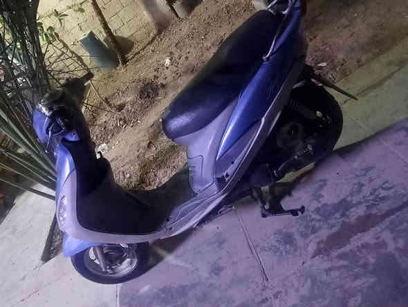 سلام عليكم دراجة منغولي نازله من الرمبه تقريباً 7اشهر دراجه جنت اديرله 50/10 دراجه صار بيه بكن وفتحت مكينة غير هاذه الدراجه مكفوله الله شاهد دراجة عارضه للبيع مكان الرشاد السعر 500
الرقم الهاتف :***********
