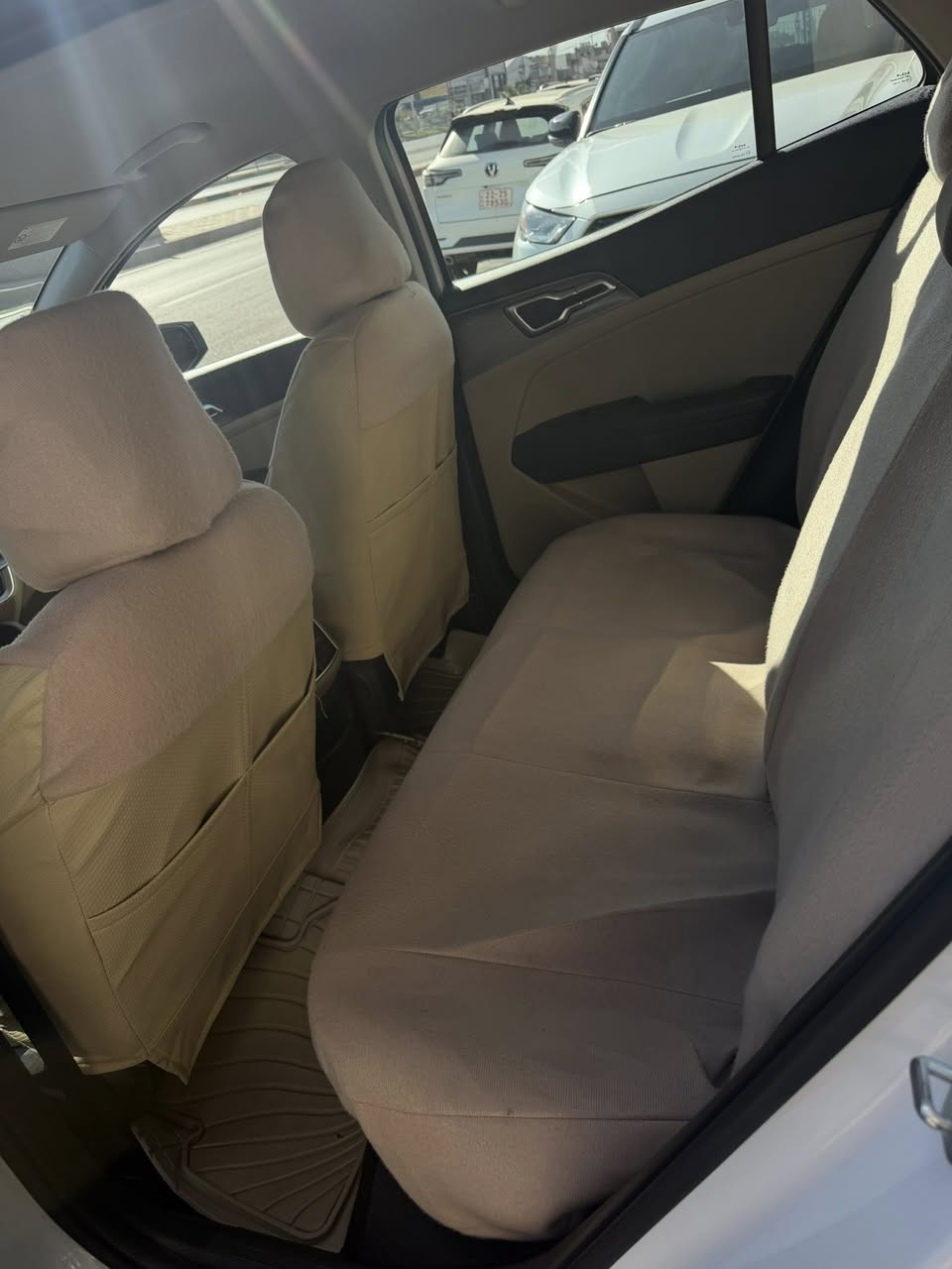 السلام عليكم للبيع كيا سبورتج موديل 23
خليجية كافالة عامة شرط السونار 

السيارة وضع  شركة ستخدام شخصي 

ماشية 34 الف 

السيارة رقم سليمانيه ب اسمي

مكينة حجم 2000دوش

مواصفات 

شاشة دجتل متصل 

كشنين كهرباء

كشنات تدفئة ستيرن تدفئة

بصمة ابواب وتشقيل 

كامرة دوارة

اريل افديشن

تحكم مقود جهتين

لد امامي خلفي 

مود درايف ويكو

قطعتين تبريد

شاحن واير ليس

حساس خلفي امامي

ويل كب 19

5 ويل كب

اشاير بل مري ومري شفط

سايد بريك بصمه
 سعره 215
مكان كركوك
***********
