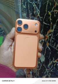 كامون ٢٠ برو • ذاكره ١٢٨ • شاشه مبدله