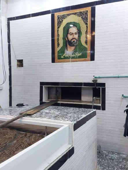 علي النجفي لبناء الافران الصمون الحجري وبناء التنانير بكافه انواعه للتواصل ***********//***********//***********
