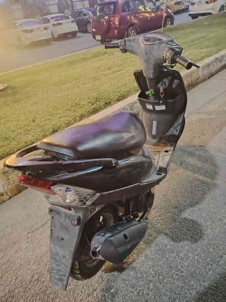 سلام عليكم دراجه ماكس عدله البيع سعر 850بيه مجال تفصيل نتصل عليه ارقم ***********
