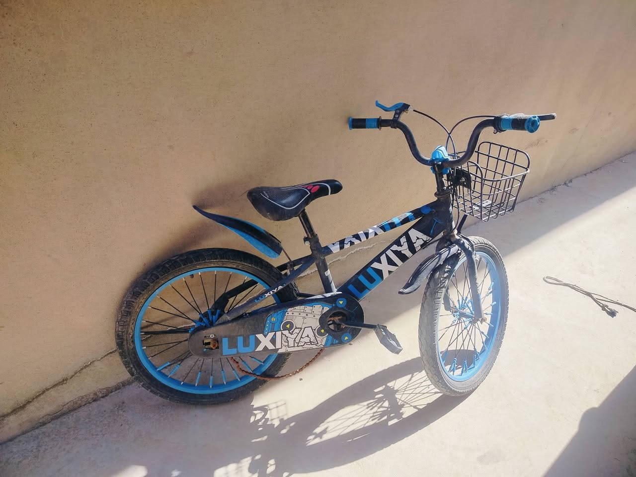 بايسكلات للبيع ناقصهن بس نفخ تواير
شراي يدخل خاص


**إذا كنت صاحب هذا الإعلان وتريد حذفه لأي سبب، رجاءا أرسل رسالة إلى الدعم الفني**