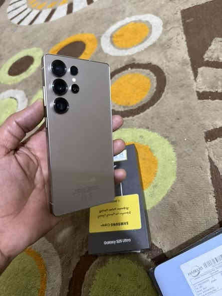 السلام عليكم نقال اس 25 ألترا جهاز مكفول كفالة عامةكامل ملحقات بي ضمان الشاشة السعر مليون و300 قفل بدون مداهر مكاني البصرة القبلة للمراسل ***********
