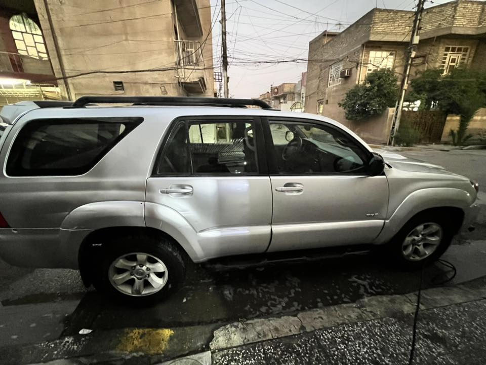 سلام عليكم 🫡 
تيوتا فورنر 2008 محرك 6 400 تو ويل مصبوغه حزام اثر جراد حادث امريكه جاملغ اليمنه السياره بسمي سنويه لل2027
*********** للبيع او مراوس حسب القناعه 
115 وبيها مجال
