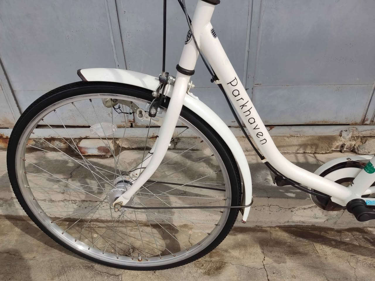 سلام عليكم 
وصول وجبة جديدة 
بايسكل للبيع باله ياباني حجم 26 سته كير و حساس لايت زينون ياباني اصل سوبر لوك بالكارتون نظافة100% 

عنوان محل : كركوك حرية ــ مقابل تكية و جامع شيخ محمد ــ يم ملعب دولي شورجة.
رقم موبايل : ***********
