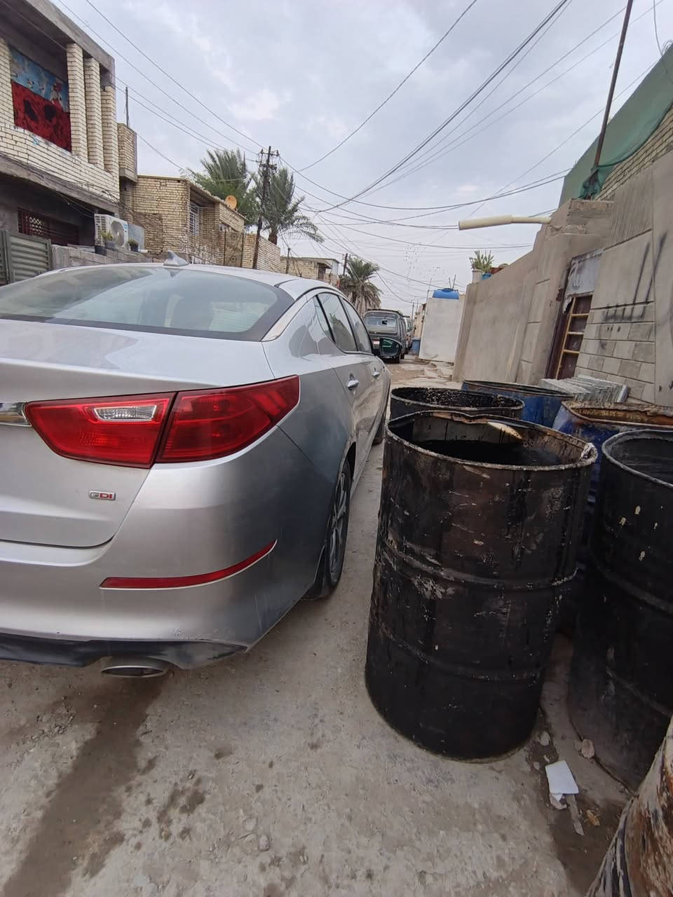 السلام عليكم وارد أمريكي كير مكينه تبريد مكفول شاشه كامرة تحكم جهتين تخم تاير باسمنه سيارة خير من الله أي نقص مابيهة كلشي شغال حادث دعاميه فقط والبنيد كلير والباقي مكفول السعر ١٢٠وبي مجال المكان النجف الاشرف شارع الحولي علما السيارة استعمال شخصي أخو كم منتسب سكنه بغداد ***********
