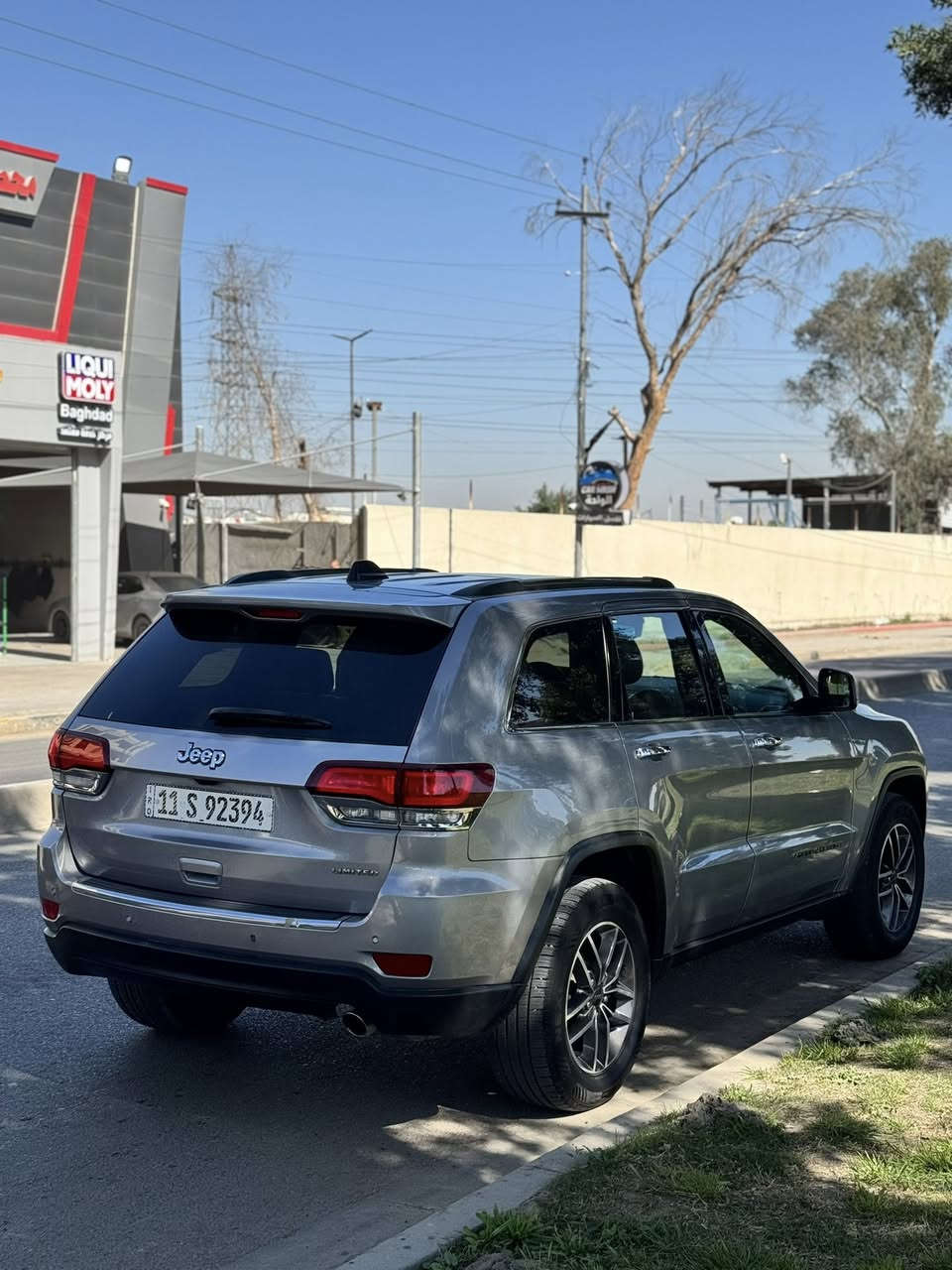 السلام عليكم 
جيب 2020  
لمتدد
جديده جديده جديده 

بدون ايرباك  ! بدون شواصي 
 قبق الجنطه مبدل نفس اللون والبنيد مبدل نفس اللون كفاله من الصبغ طخته كلش تافه 

فول موصفات 
بنرامه 
خزن كراسي 
ستيرن كهرباء 
مواصفات كلش هواي بيه 

السنويه بسمي هزه جديده 
تحويل ثاني يوم 
 

السعر:240 سعره كلش مناسب 

للاستفسار : ***********
