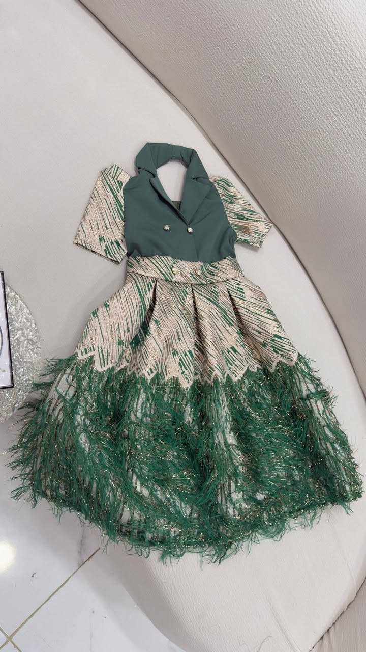 *توفر بالونه الجديده*🌹
الكل يلحق موديل الموسم 
للبنات وللسن المحير 🤩🤩
*فستان انيق جدا  ۔محلي_بمعايير_وموصفات_عاليه۔متقن جدأ*
*________________________
🌸نوعية القماش/جروزابو ريش  خامةممتازة
*🌼.القياسات  من عمر* *3سنه الي عمر 13سنه **
-----‐----------------------------------
🌸 *السعر5000 بالعملةالقديمة*

🌹🌹🌹🌹🌹🌹🌹
🔴تنويه 
كل موديلاتنا مصنعه بجودة عاليه جدا
784842001


**إذا كنت صاحب هذا الإعلان وتريد حذفه لأي سبب، رجاءا أرسل رسالة إلى الدعم الفني**