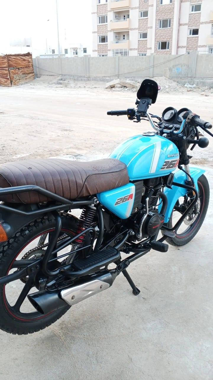 السلام عليكم دايوان نفخ للبيع موديل 2023 مرقم كربلاء محرك 150الدراجه  كفاله عامه
السعر2300وبيها مجال
رقم:***********
