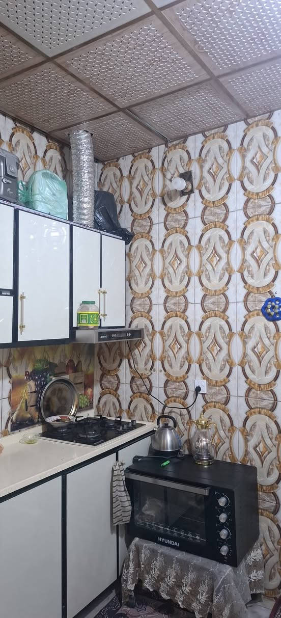 بيت ٥٠ متر طابق ونص حي أمام علي
قرب أسواق برتقاله سعر ٧٠ 
رقم *********** صاحب البيت
