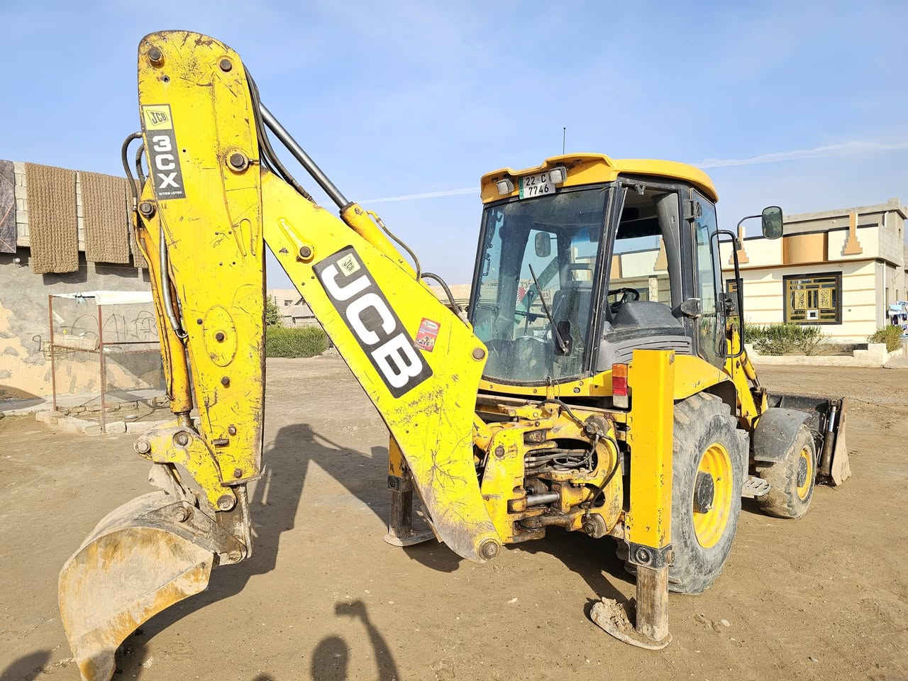 السلام عليكم
حفاره جي سي بي للبيع  2003
 رقم اربيل دولي شرط التحويل
اي استفسار على الرقم***********
