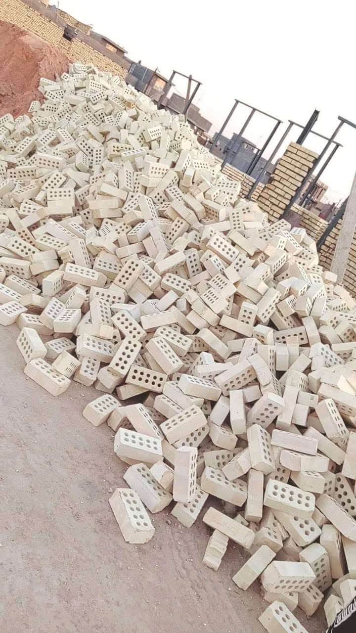 سلام عليكم. شني هاذه النزول مال المواد تعال ابني بيتك ويانه 
للإستفسار الاتصال على الرقم ***********
***********
