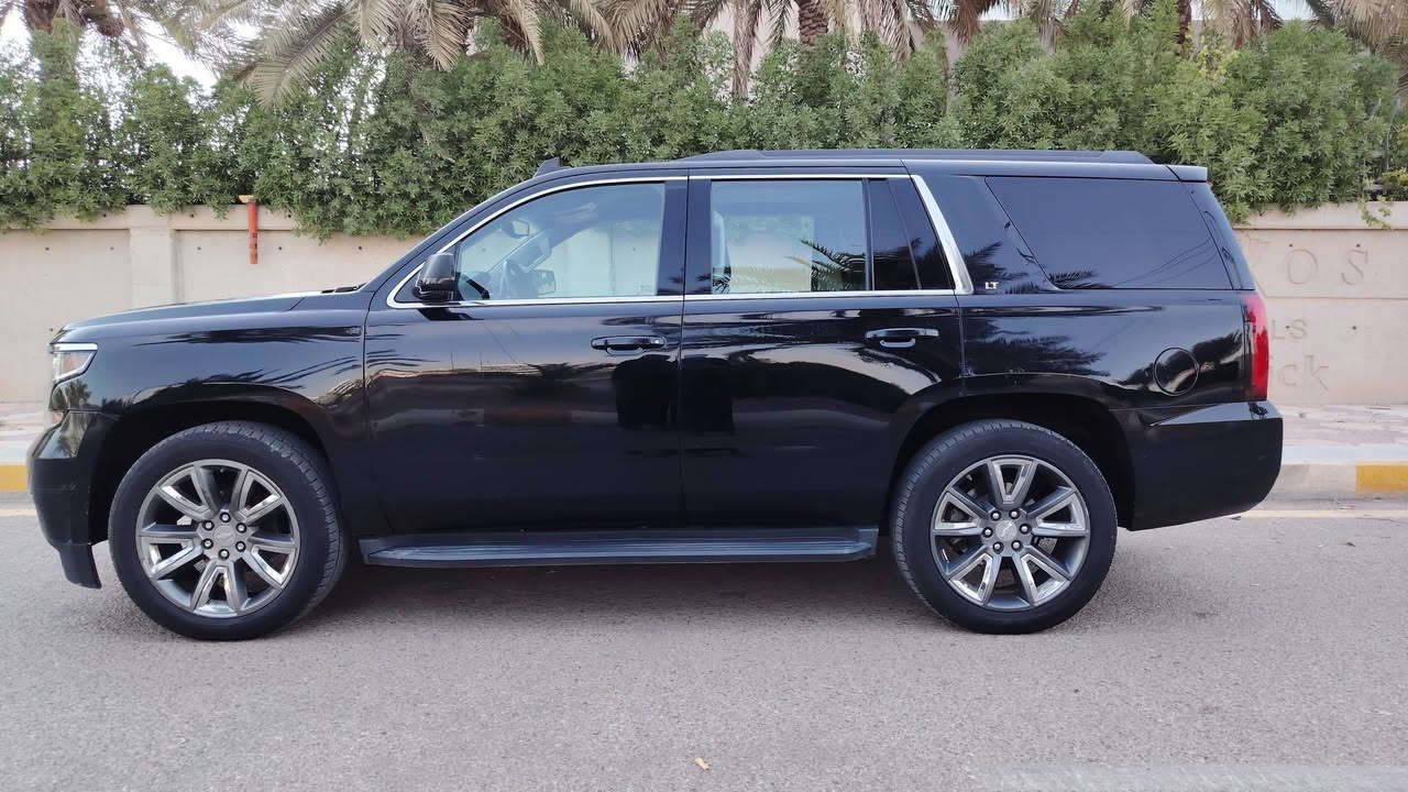 🚘 للبيع | شفروليه تاهو LT موديل 2019
🔹 موديل: 2019�🔹 الفئة: LT�🔹 الممشى: 160,000 كم�🔹 وارد أمريكي�🔹 الحادث: الواجهة الأمامية�🔹 رقم مميز: (50502) ميسان�🔹 السيارة جاهزة للاستخدام 
المواصفات:�✅ محرك V8 سعة 5.3 لتر�✅ ناقل حركة أوتوماتيك�✅ شاشة لمس مع Apple CarPlay وAndroid Auto�✅ كاميرا خلفية وحساسات�✅ مقاعد جلد كهربائية�✅ تشغيل بالبصمة ودخول ذكي�✅ مثبت سرعة�✅ مكيف أمامي وخلفي�✅ قاصة خزن�✅   ويل قياس 22 �✅ تخم تاير جديد صارلة شهر
كير + مكينة + تبريد بوضع الشركة 

📞: مكان السيارة العمارة� ***********
