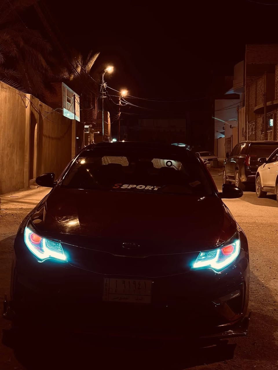 السلام عليكم 
اوبتيما 2019 اس 
حادث بنيد فقط وبلتحميل هلال جاملغ الخلفي 
السعر 135 وبيها مجال 
مكان سياره نجف
***********
