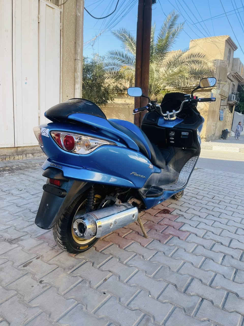 سلام عليكم فورزه 09 كرستال 7گير 4 تحويلات سعره مليون و ميه كفاله عامه جيب فيتر و افحص  مكاني بغداد الحسينية ***********
