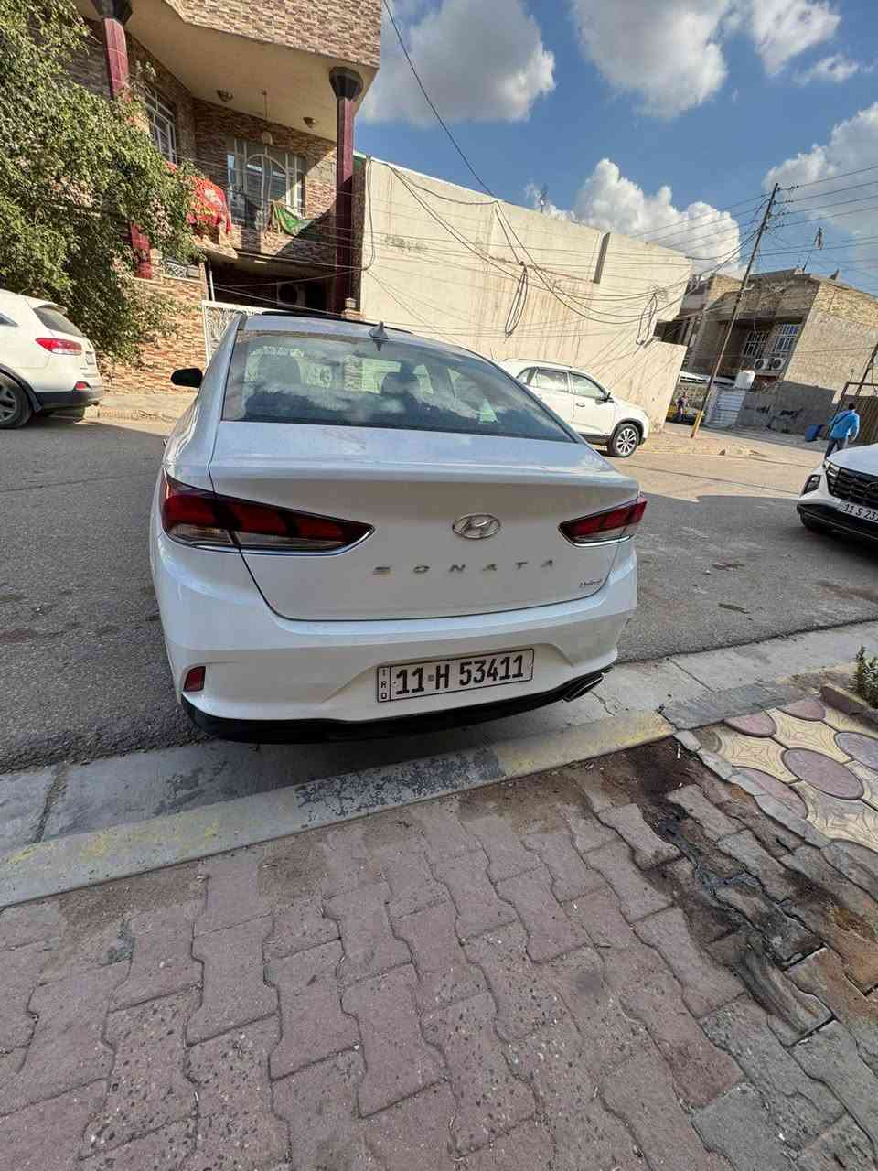 سلام عليكم
سوناتا مديل 2019 وارد امريكي حادث جاملغ أمامي بدون دواخل سياره جديده كير مكينه كفاله مواصفات فول 1على 1
كشنات جلد كهربأئيه 
فتحه 
بصمه 
لادار جانبي لادار امامي 
شاشه جبيره 
كامره 
تحكم ستيرن 
3 عدسات 
تبريد قطعتين
مكينه 2400
سياره جديده معنه الكلمه مكان السياره بغداد اتصل وبيك خير ودلل اخوان مكلف بلنشر ***********
