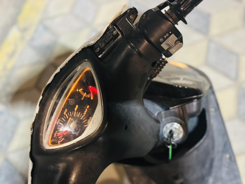 سلام عليكم (بسبب الوعود الكاذبه ) مـاكس عدله بلاديه كفاله المكينه خرسه  سلف هندر من تاير ل تاير دراجه ع أيدي  س٨٥٠ بيه مجال حك جيه مكاني ميسان (***********)
