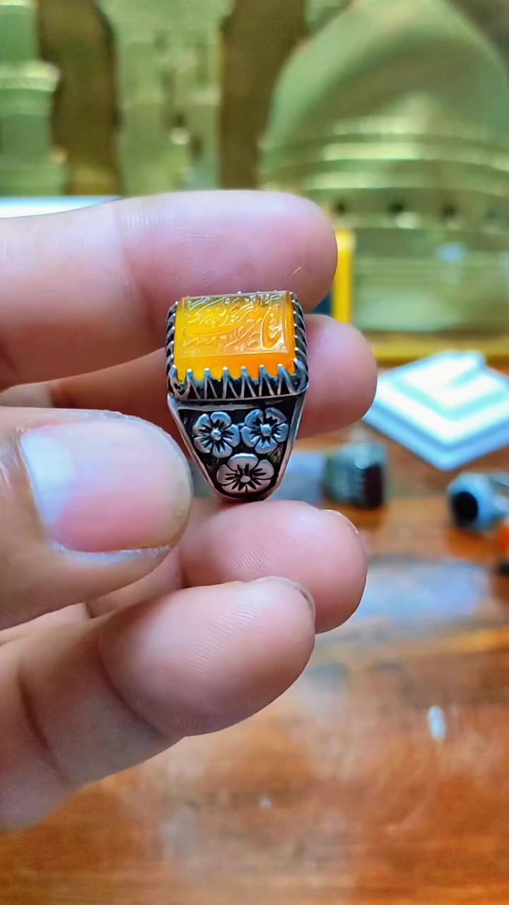 اللهم صل على محمد وال محمد 
عقيق يماني قطع مربع مخطوط يازينب 
صياغة ثقيله قياس الخاتم (21)


**إذا كنت صاحب هذا الإعلان وتريد حذفه لأي سبب، رجاءا أرسل رسالة إلى الدعم الفني**