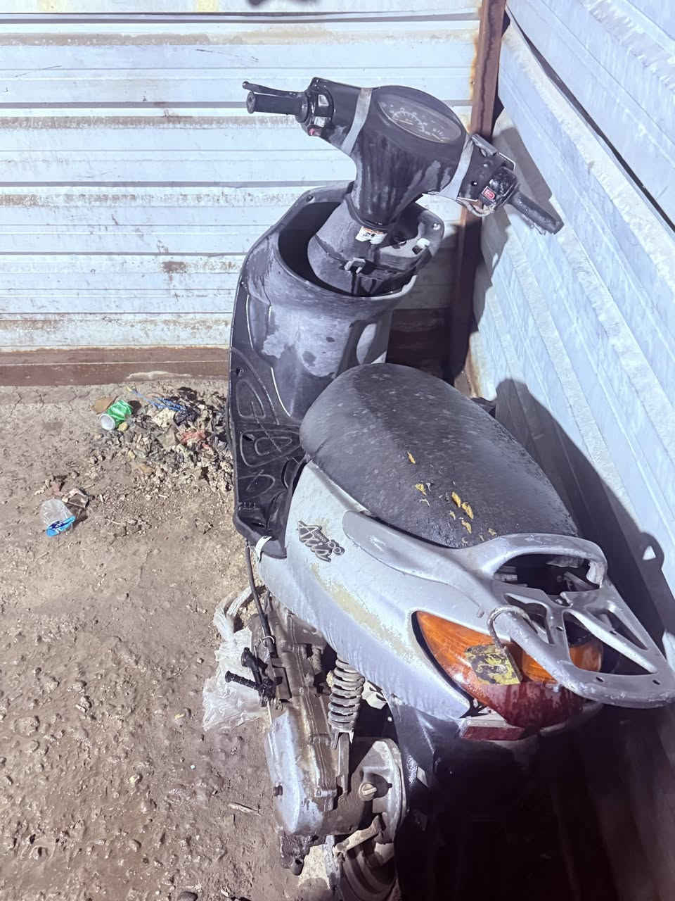 سلام عليكم دراجه اكزز سرعه 100 دراجه طافيه ابيع كوم حديد سعر 150وبي مجال حك جيه العنوان بغداد بلديات مخازن سمنت رقم ***********
